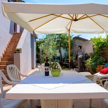 Ferienwohnung Fuer 4 Personen Ca 80 Qm In Sijana, Istrien Istrische Riviera Pula